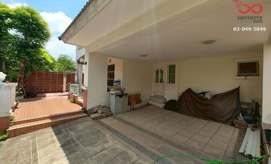 For rent and for sale 3 bed house in Prawet, Bangkok