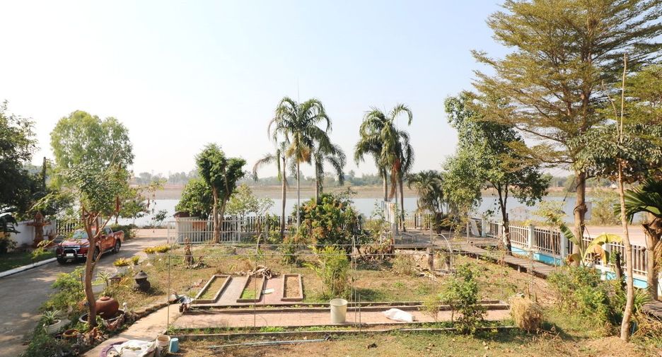 Haus zum Kauf mit 4 Zimmer in Mueang Nong Khai, Nong Khai