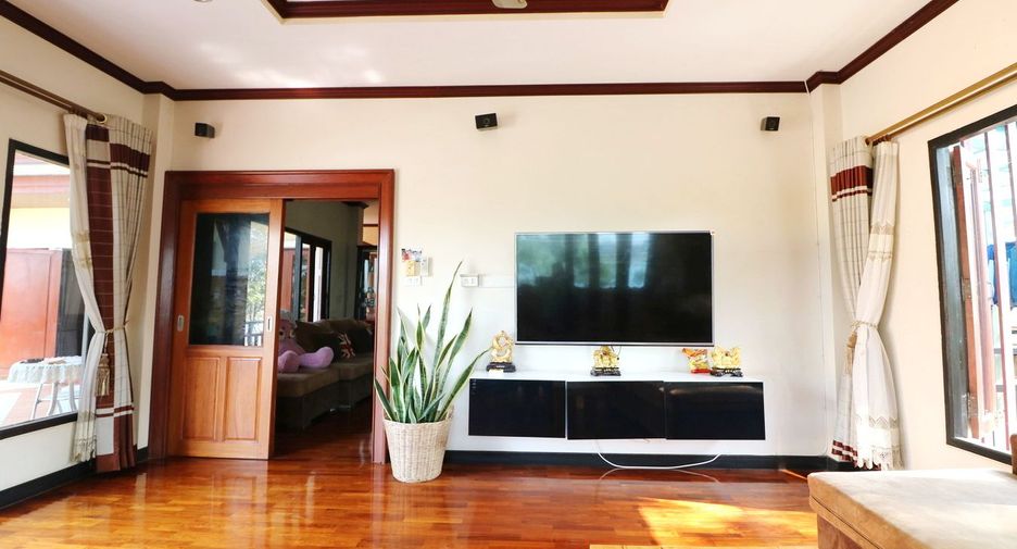 Haus zum Kauf mit 4 Zimmer in Mueang Nong Khai, Nong Khai