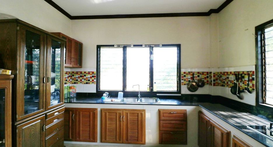 Haus zum Kauf mit 4 Zimmer in Mueang Nong Khai, Nong Khai