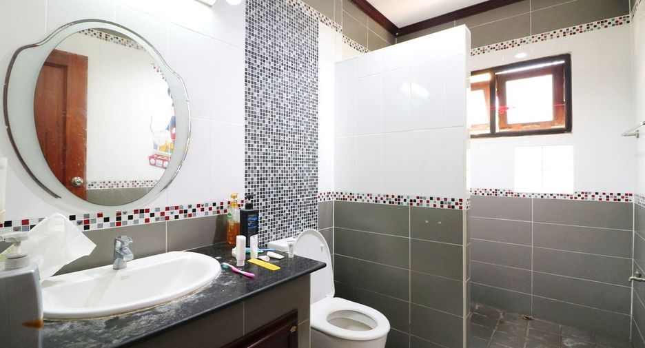 Haus zum Kauf mit 4 Zimmer in Mueang Nong Khai, Nong Khai