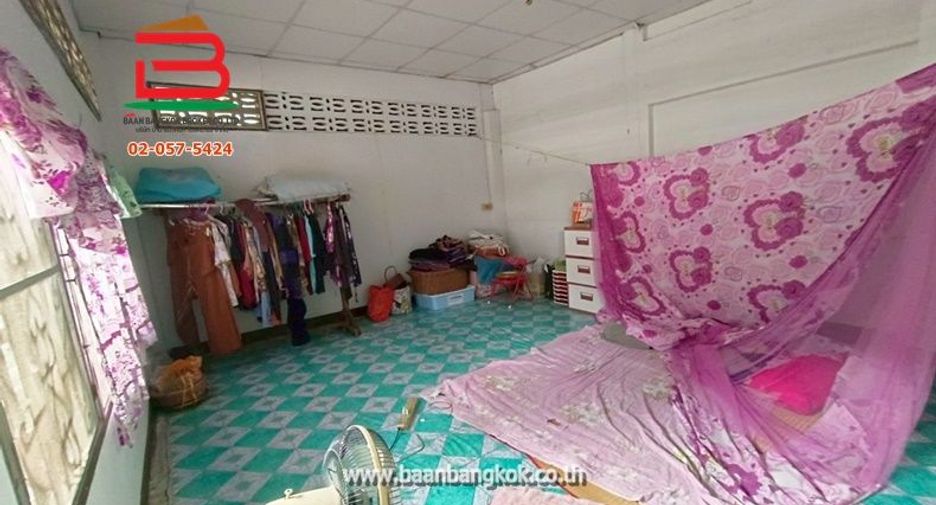 For sale 2 bedrooms townhouse in Lak Si, Bangkok