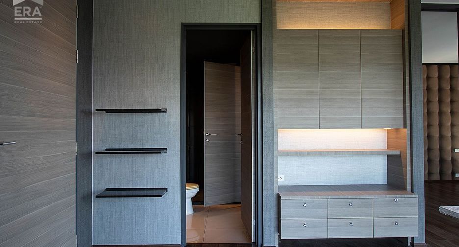 For sale 1 bed condo in Mueang Rayong, Rayong