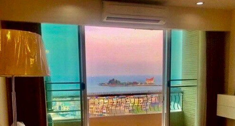 For rent 2 bedrooms condo in Si Racha, Chonburi