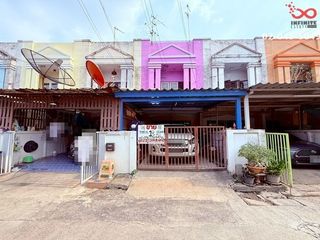 For sale 2 bed townhouse in Bang Khen, Bangkok