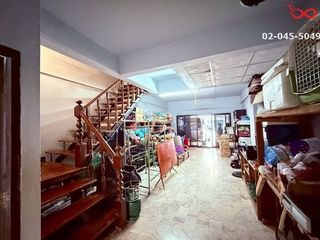 For sale 2 bed townhouse in Bang Khen, Bangkok