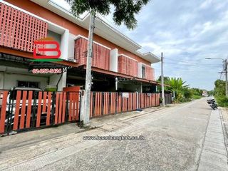 For sale 3 bed townhouse in Bang Bua Thong, Nonthaburi