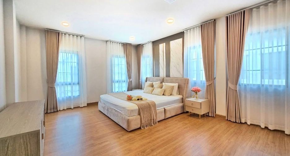 For rent 4 bed house in Bang Phli, Samut Prakan