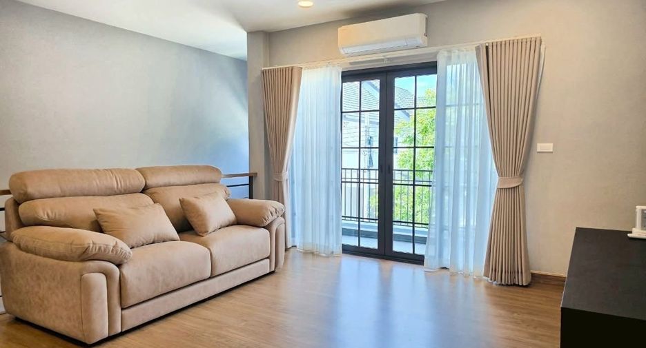 For rent 4 bed house in Bang Phli, Samut Prakan