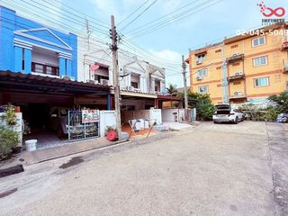 For sale 2 bed townhouse in Bang Khen, Bangkok