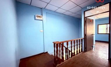 For sale 2 bed townhouse in Bang Khen, Bangkok