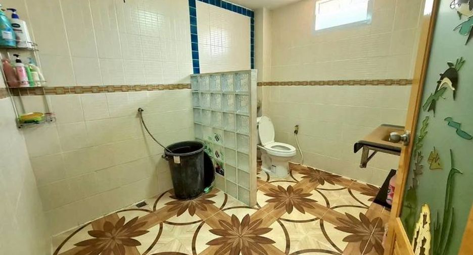 Casa en venta de 3 habitaciones en Bang Lamung, Chonburi