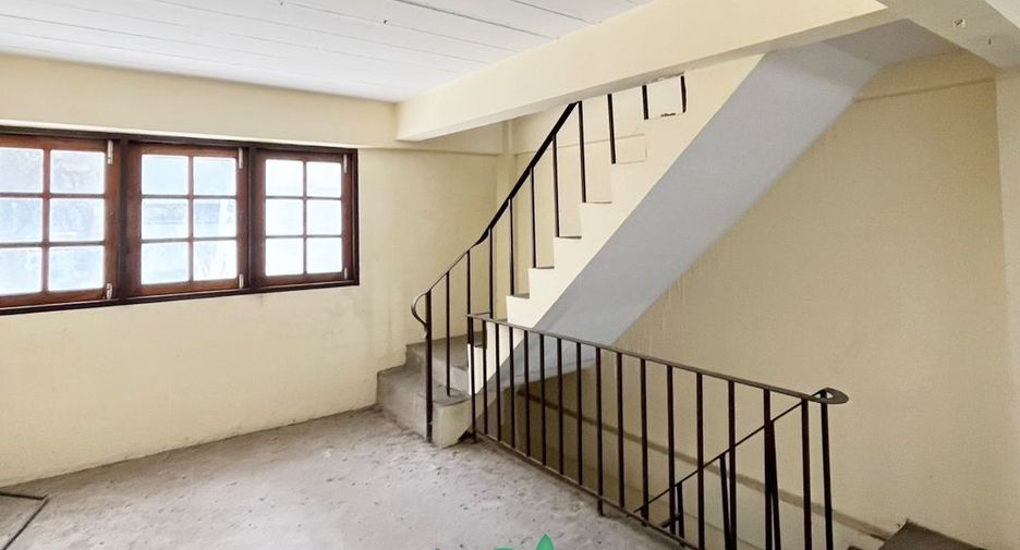 For sale retail Space in Taling Chan, Bangkok