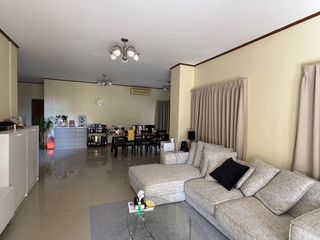 For sale 5 ベッドルーム house in Yan Nawa, Bangkok
