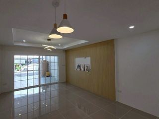 出售 3 卧室 联排别墅 在 Kathu, 普吉