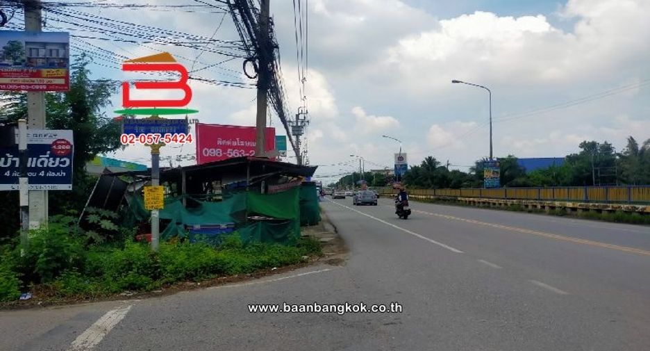 Terreno en venta en Bang Yai, Nonthaburi