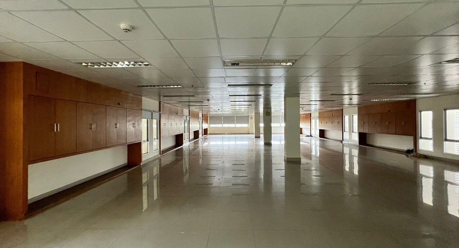 For sale land in Phra Khanong, Bangkok