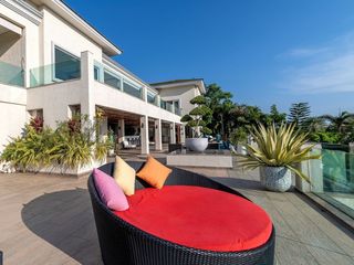 Haus zum Kauf mit 7 Zimmer in Bang Lamung, Chonburi