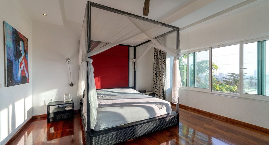 Haus zum Kauf mit 7 Zimmer in Bang Lamung, Chonburi