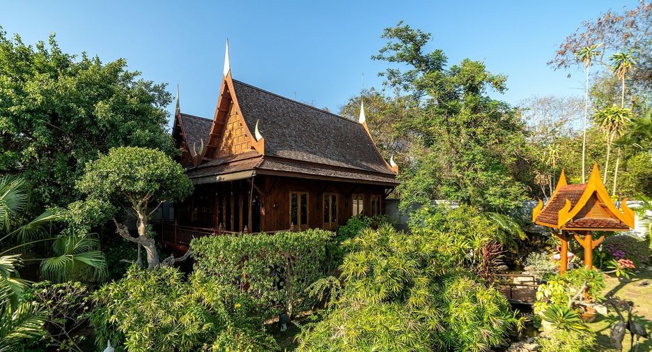 Haus zum Kauf mit 7 Zimmer in Bang Lamung, Chonburi