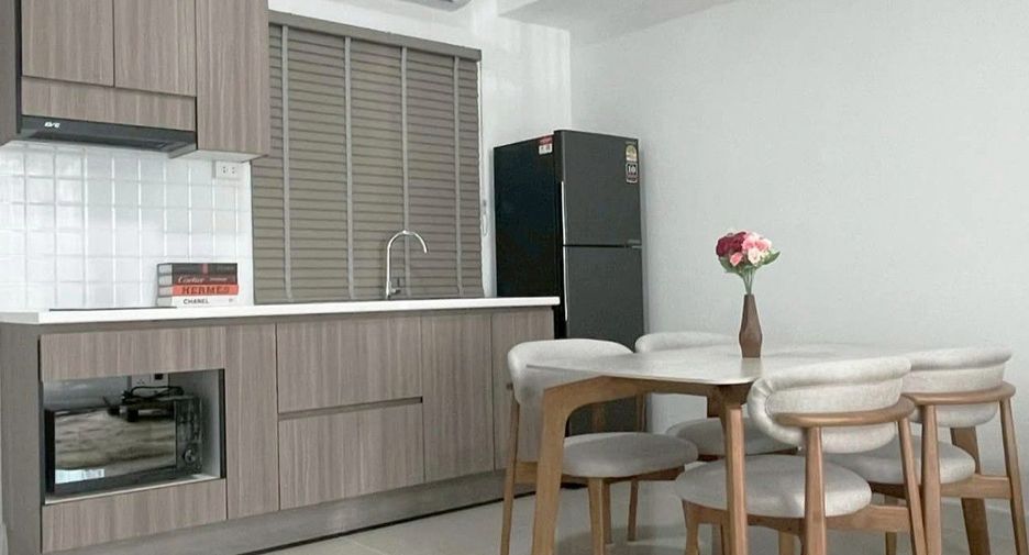 For rent 3 bedrooms townhouse in Bang Phli, Samut Prakan