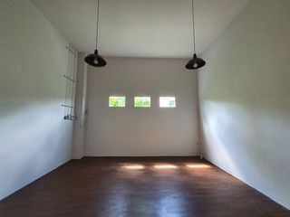 Gewerbefläche zur Miete in Yan Nawa, Bangkok
