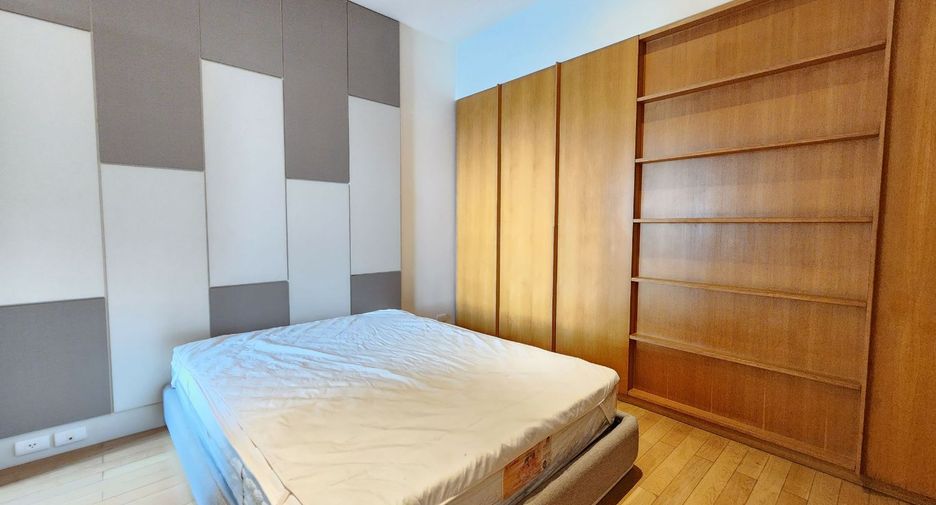 Condo en alquiler de 2 habitaciones en Yan Nawa, Bangkok