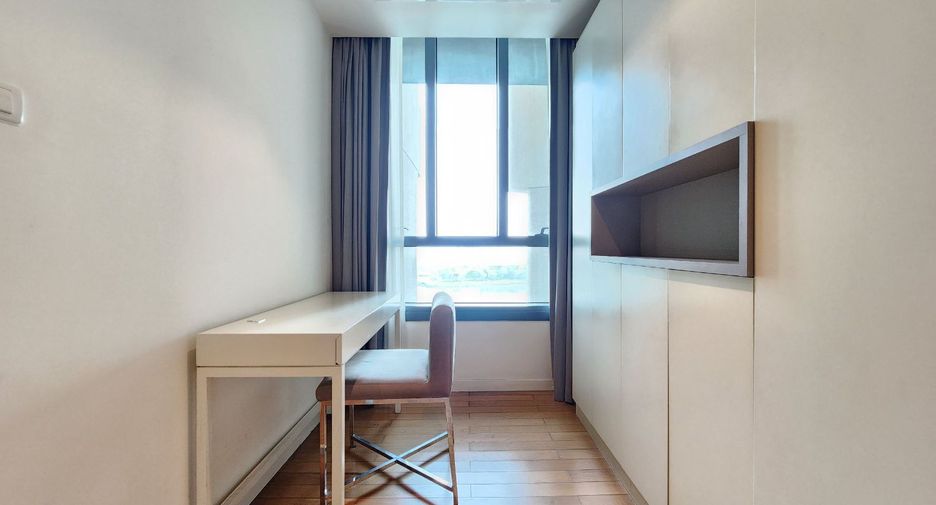 Condo en alquiler de 2 habitaciones en Yan Nawa, Bangkok