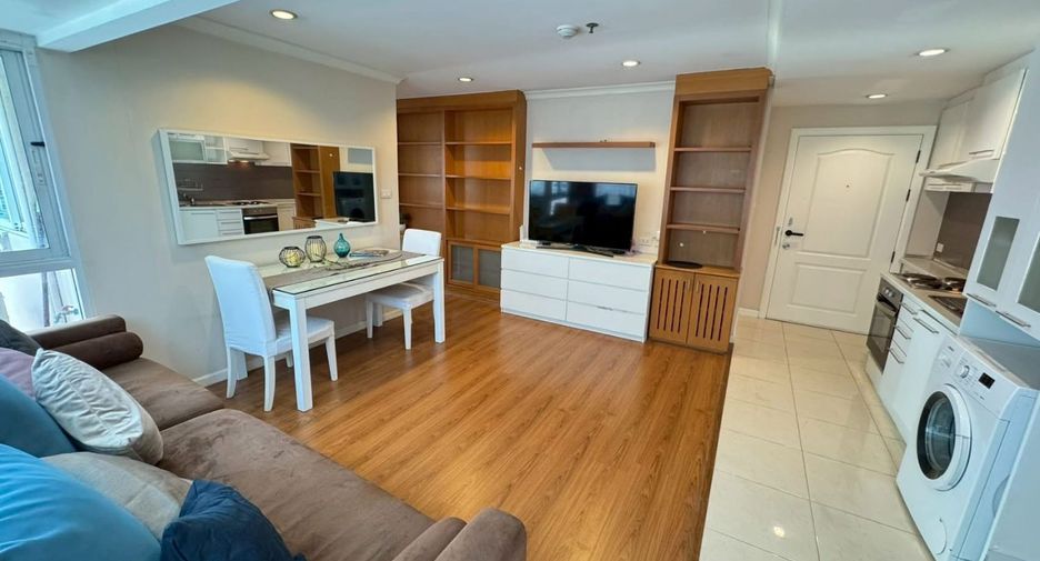À vendre 2 chambres condo à Watthana, Bangkok