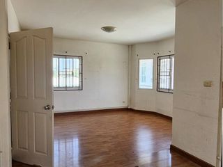 À vendre 3 chambres maison à Bang Phli, Samut Prakan