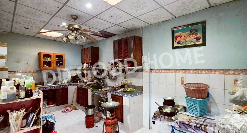 Продажа 6 спальни дом в Nakhon Chai Si, Накхонпатхом