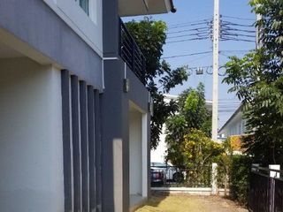 For sale 4 bedrooms house in Bang Sao Thong, Samut Prakan