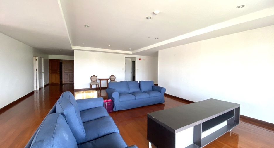 For rent 3 ベッドルーム condo in Watthana, Bangkok