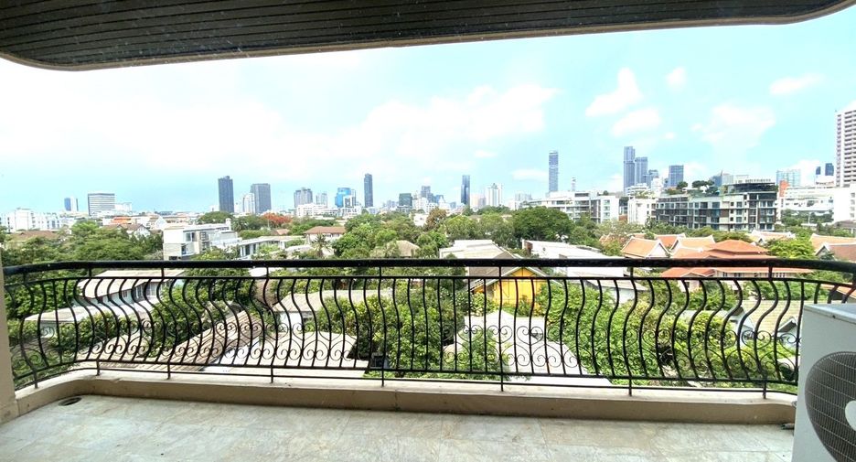 For rent 3 ベッドルーム condo in Watthana, Bangkok