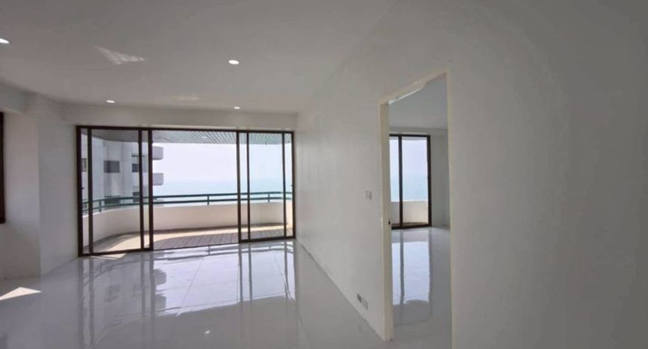 Condo en venta de 2 habitaciones en Sattahip, Chonburi