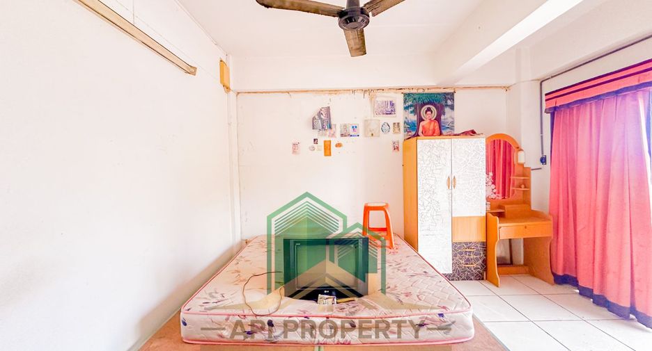 For sale 6 bedrooms retail Space in Bang Lamung, Chonburi