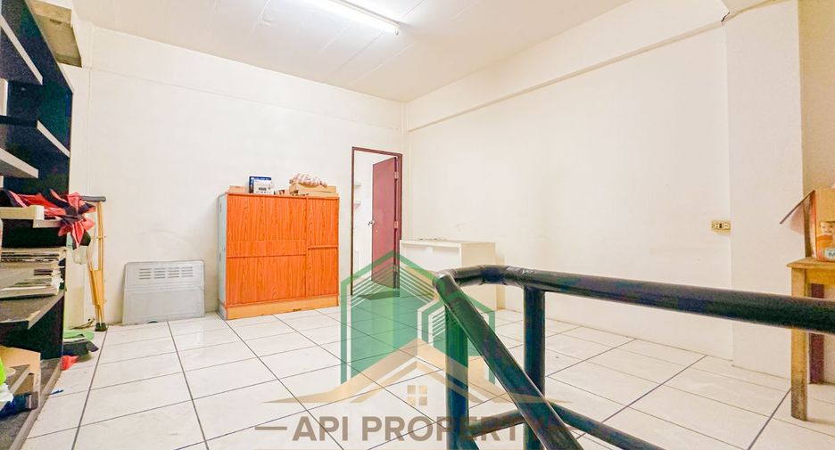 For sale 6 bedrooms retail Space in Bang Lamung, Chonburi