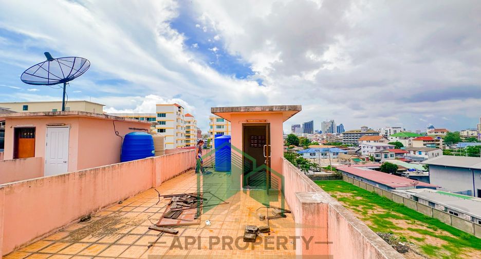 For sale 6 bedrooms retail Space in Bang Lamung, Chonburi