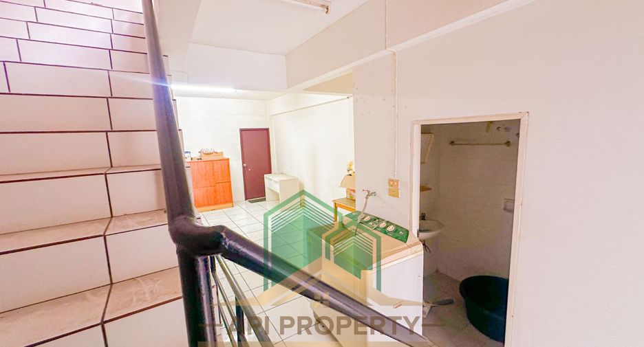 For sale 6 bedrooms retail Space in Bang Lamung, Chonburi