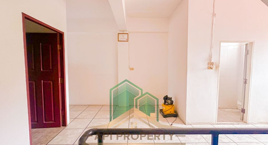 For sale 6 bedrooms retail Space in Bang Lamung, Chonburi