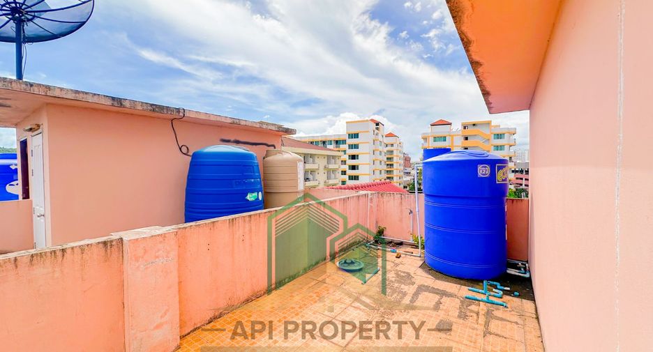 For sale 6 bedrooms retail Space in Bang Lamung, Chonburi