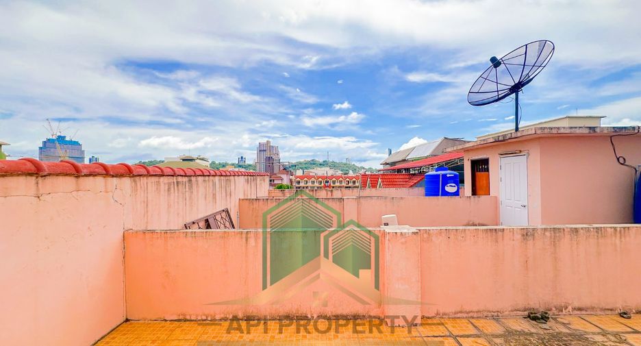 For sale 6 bedrooms retail Space in Bang Lamung, Chonburi
