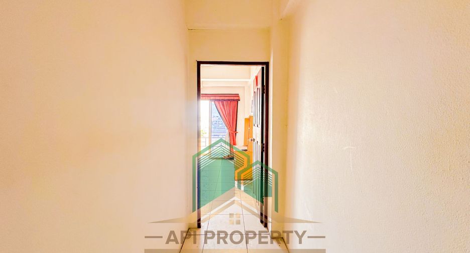 For sale 6 bedrooms retail Space in Bang Lamung, Chonburi