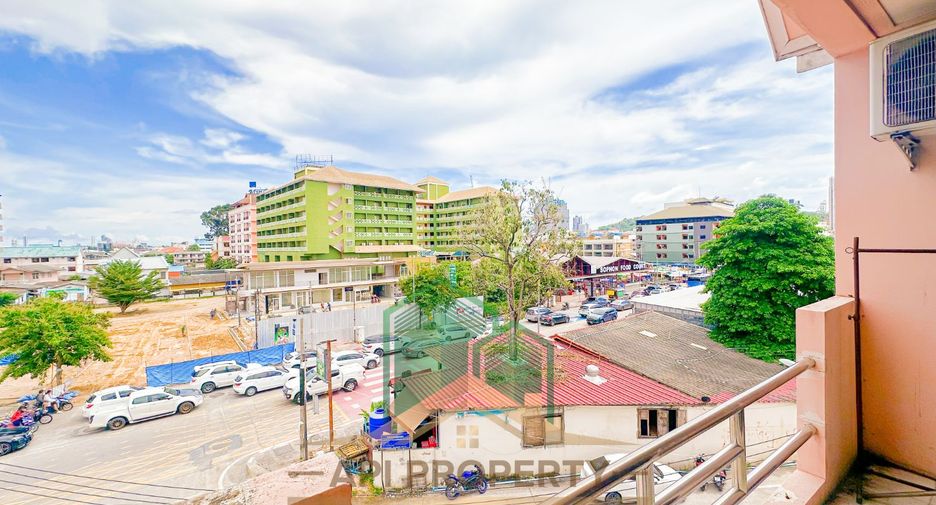 For sale 6 bedrooms retail Space in Bang Lamung, Chonburi