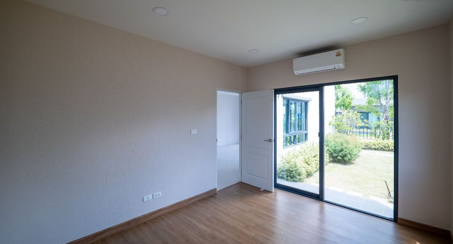 Haus zum Kauf mit 4 Zimmer in Nong Khaem, Bangkok