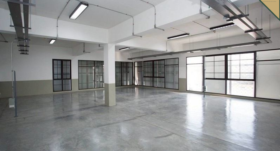 For sale retail Space in Sai Mai, Bangkok