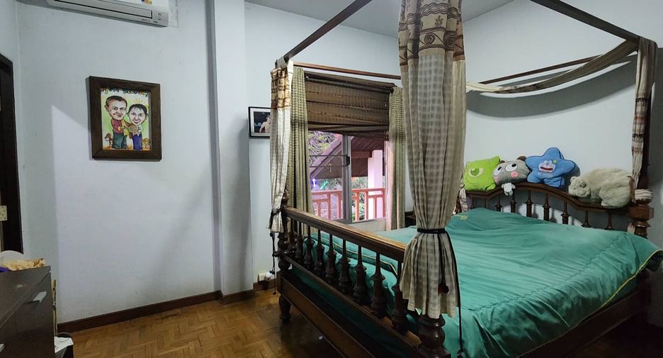 出售 4 卧室 商业空间 在 Saraphi, Chiang Mai