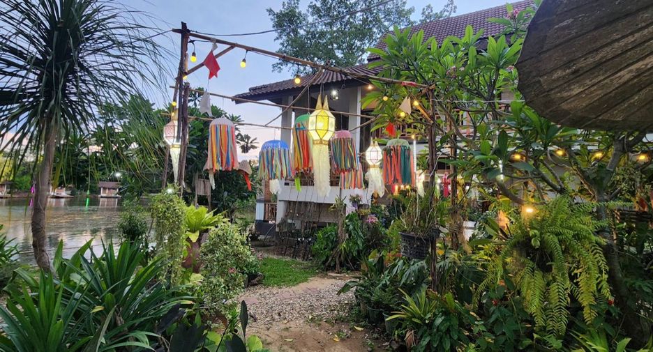 出售 4 卧室 商业空间 在 Saraphi, Chiang Mai