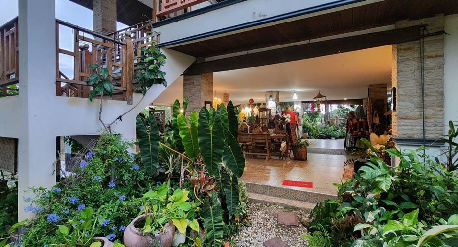 出售 4 卧室 商业空间 在 Saraphi, Chiang Mai