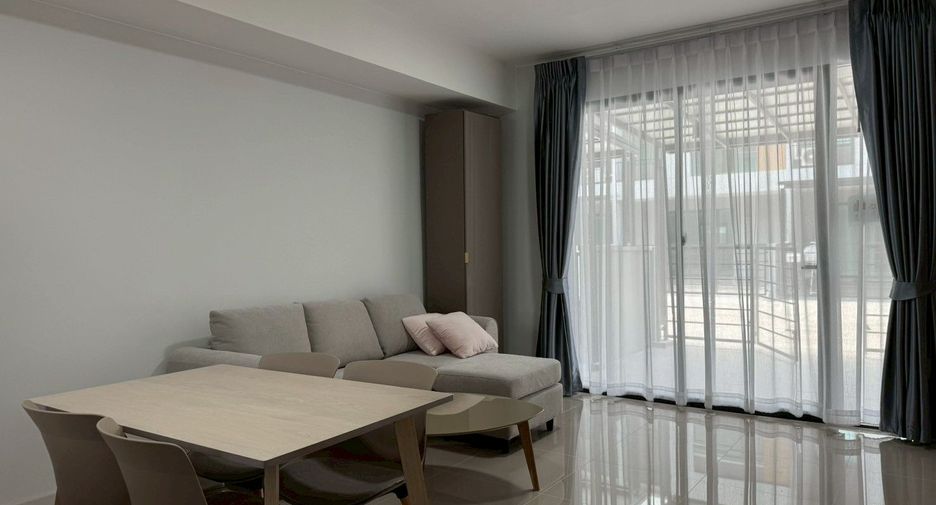 For rent 3 bedrooms townhouse in Bang Phli, Samut Prakan